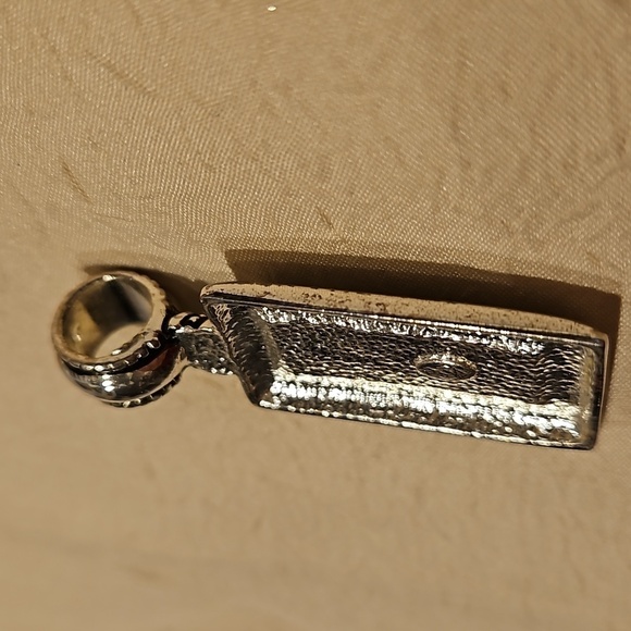 PREMIER DESIGNS Vintage Mother of Pearl Pendant & Pierced Earrings - Picture 8 of 11